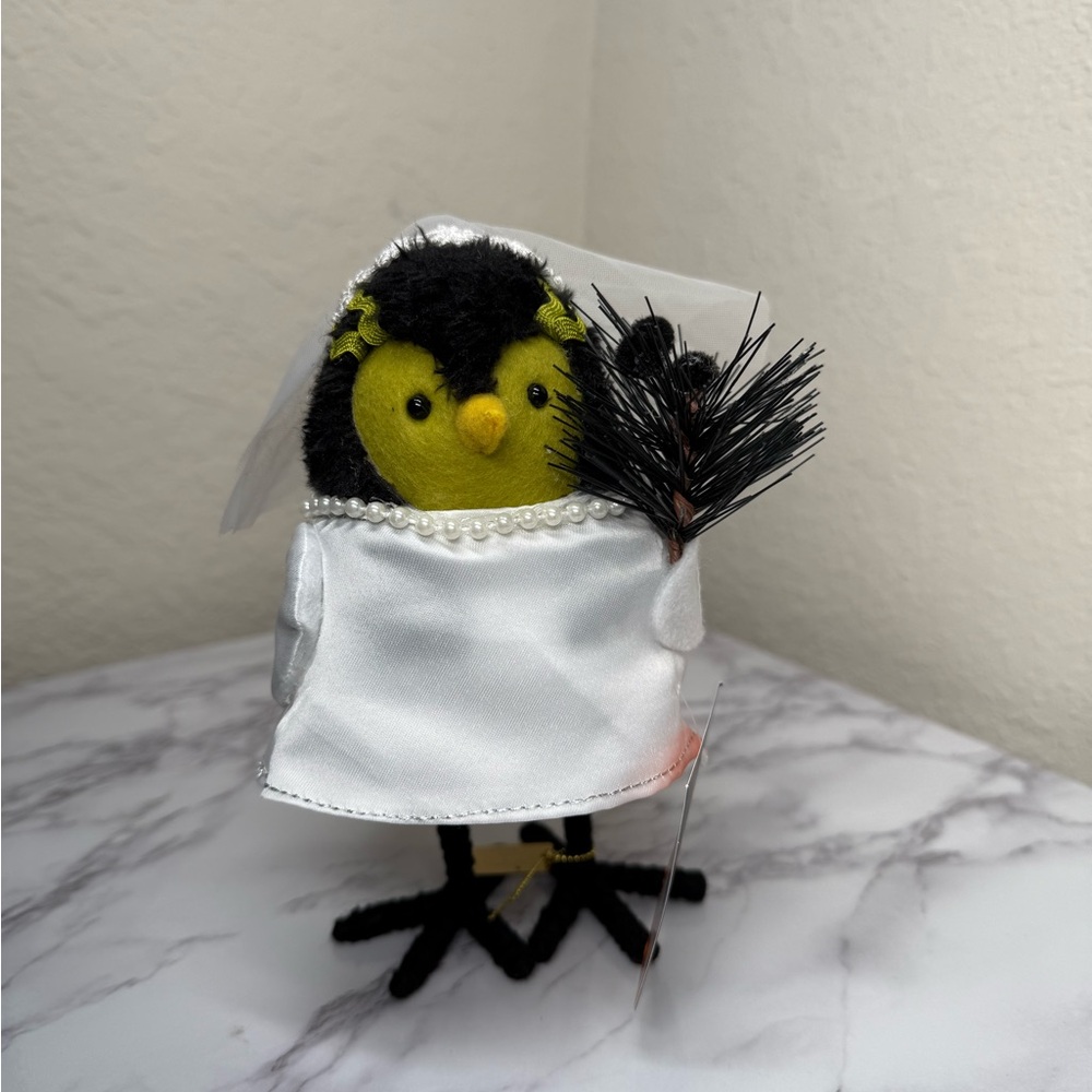 Target Hyde and Eek Boutique 2023 Halloween Birds Freda Bride - Picture 4 of 5